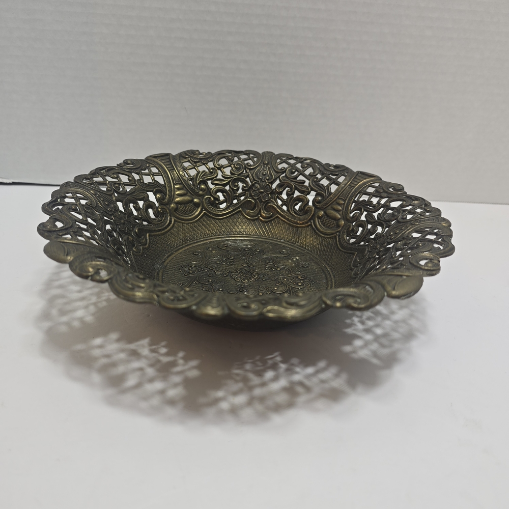 Elegant Brass Decorative Bowl